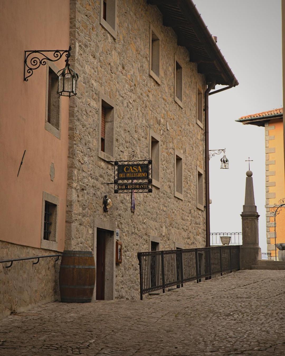 Hotel Casa Del Pellegrino - Castelmonte Екстер'єр фото